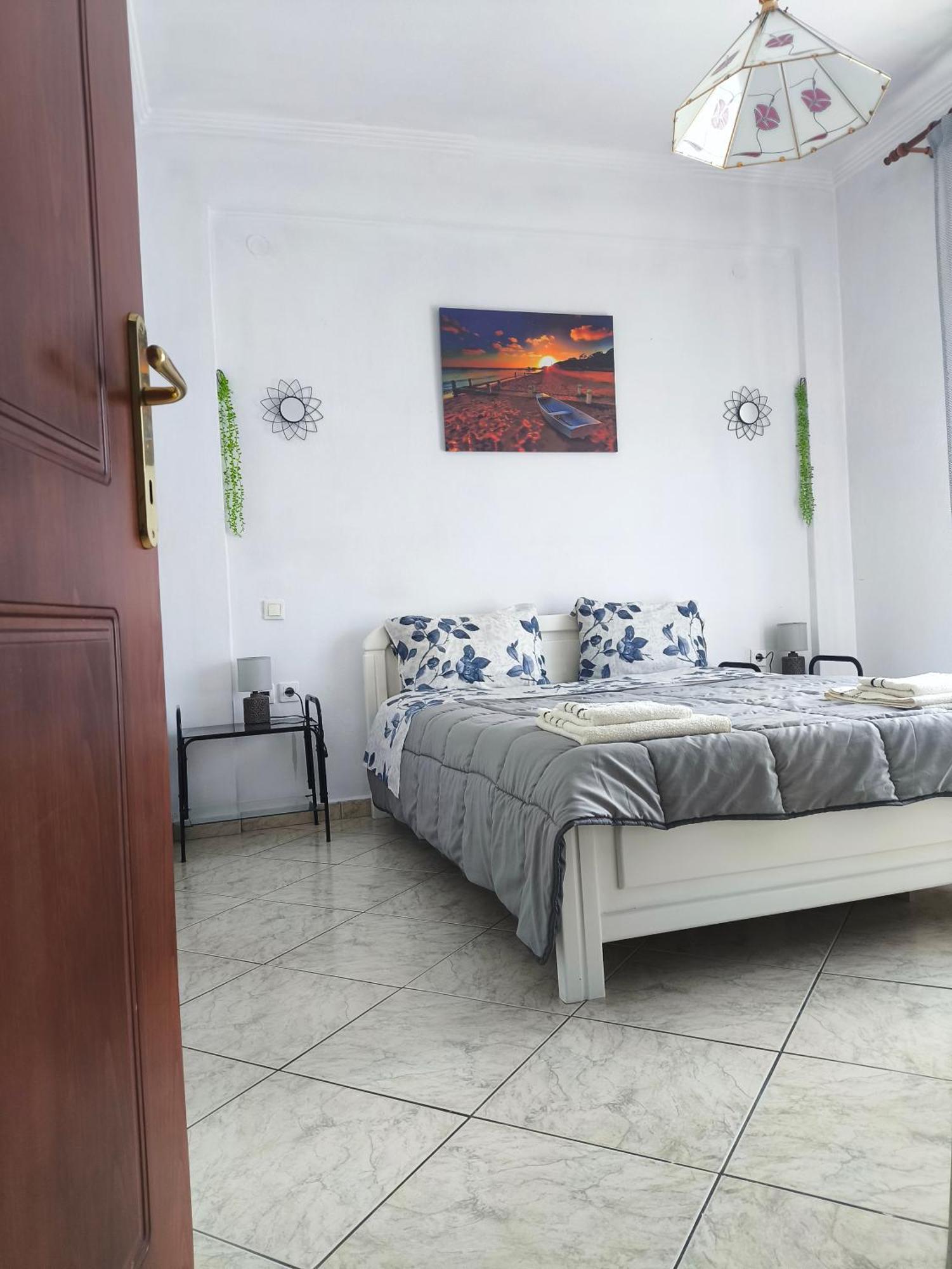 Anna'S Rooms Nea Michaniona Exterior photo